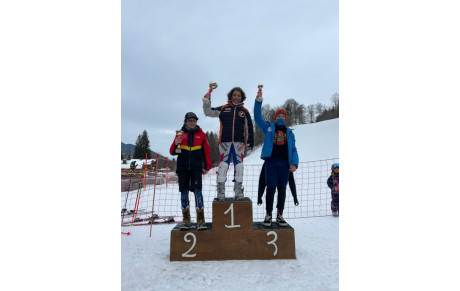 Victoire d'Oscar en slalom chez les U12 à Flumet